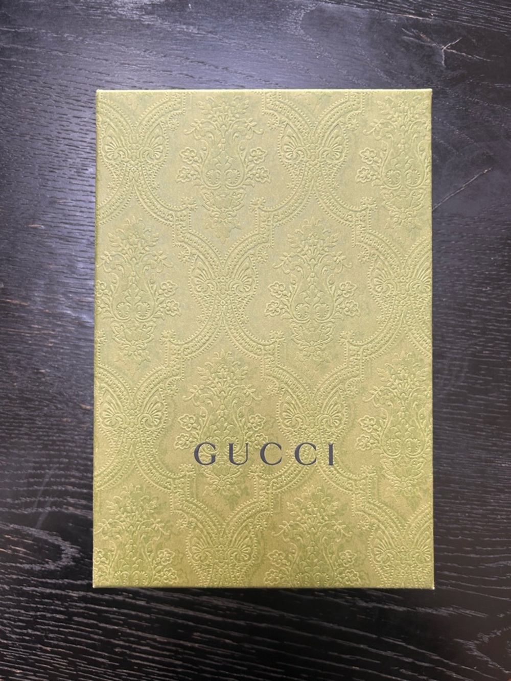 Gucci Black Pebbled Leather Bifold Wallet with Subtle GG Emblem - Picture 4 of 16